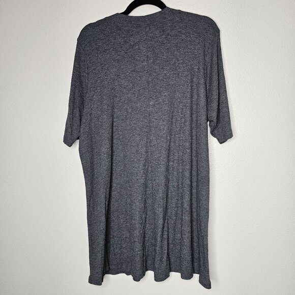 Torrid 2x Grey Ribbed Tunic Top Half Sleeve Keyhole Mock Neck Minimalist Office - Picture 5 of 5